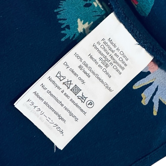 Madewell 100% Silk Tropical Floral Tie-Front Blouse Size Small - Picture 8 of 8